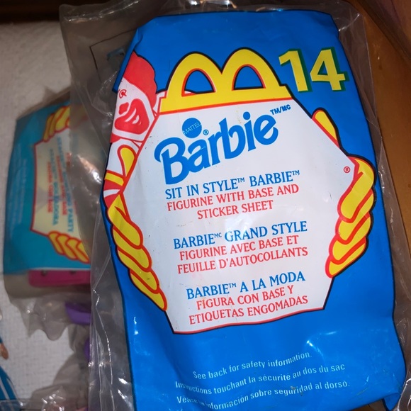 Mattel Vintage Barbies & Other Items - Picture 4 of 8